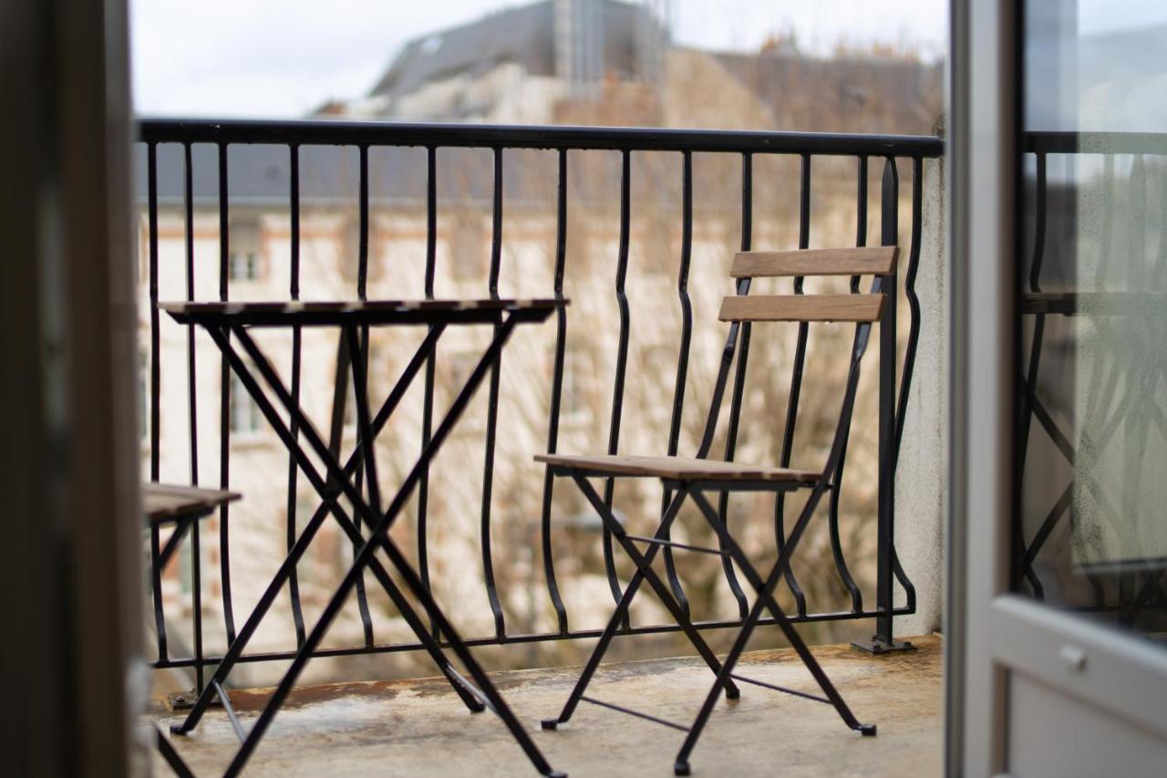 Tours Centre - Proche Gare - Parking Velo - Balcon - Arrivee Autonome Apartment Luaran gambar