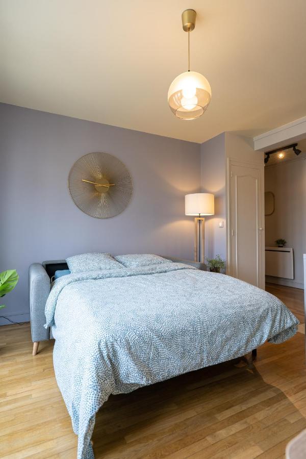 Tours Centre - Proche Gare - Parking Velo - Balcon - Arrivee Autonome Apartment Luaran gambar